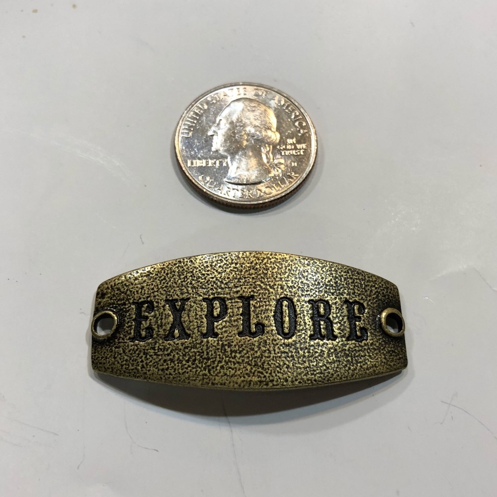 LENNY&EVA Sentiment statement mantra “EXPLORE” NWT